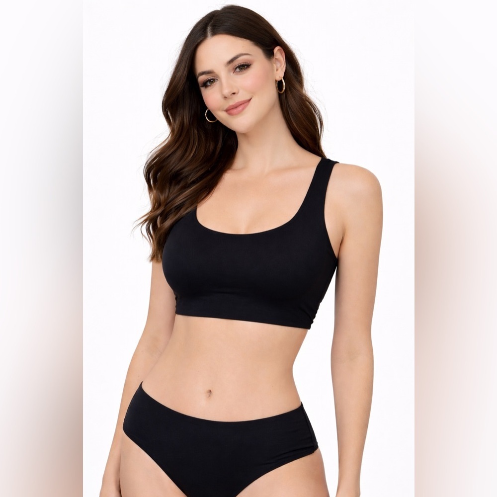 Victoria's Secret Black Wireless Bra Full Coverage Soft Comfort‎ Fit Size M